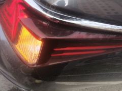 Lexus ES 300h Premium Edition - photo 5