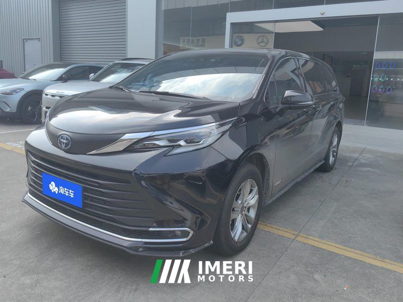 Toyota Sienna Dual-Engine 2.5L RWD Comfort Edition
