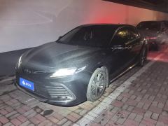 Toyota Camry 2.5G Luxury Edition - ფოტო 1