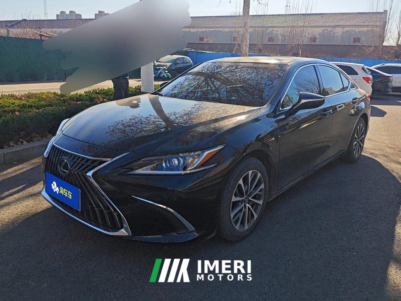 Lexus ES 200 Excellence Edition - ავტომობილი ჩინეთიდან