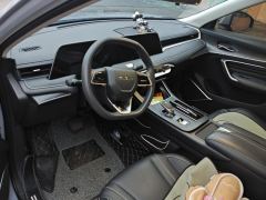 Venucia V 260T DCT Idol Edition - ფოტო 16