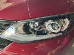 Nissan Tiida Kanda 1.6L CVT Smart Edition - фото 4