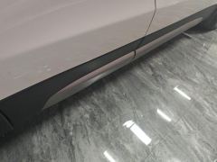 Cadillac XT4 28T FWD Luxury - ფოტო 10