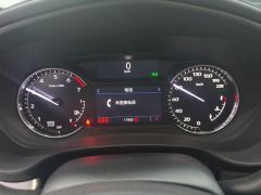 Cadillac XT4 28T FWD Luxury - ფოტო 20