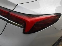 Buick Lacrosse Junyue 28T Yuezun Edition - ფოტო 5