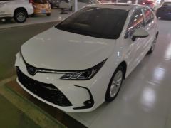 Toyota Corolla Dual-Engine 1.8L E-CVT Elite Edition - ფოტო 1