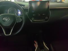 Toyota Corolla Dual-Engine 1.8L E-CVT Elite Edition - ფოტო 11