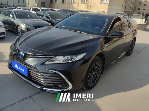2021 Toyota Camry Dual-Engine 2.5HGVP Leading Edition - автомобиль из Китая