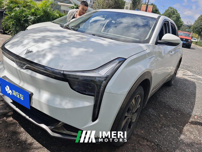 Neta U Nezha U-II 501km Industry Edition - автомобиль из Китая