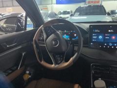BYD Tang DM-i 1.5T 112KM Precursor Honorable Type - ფოტო 18