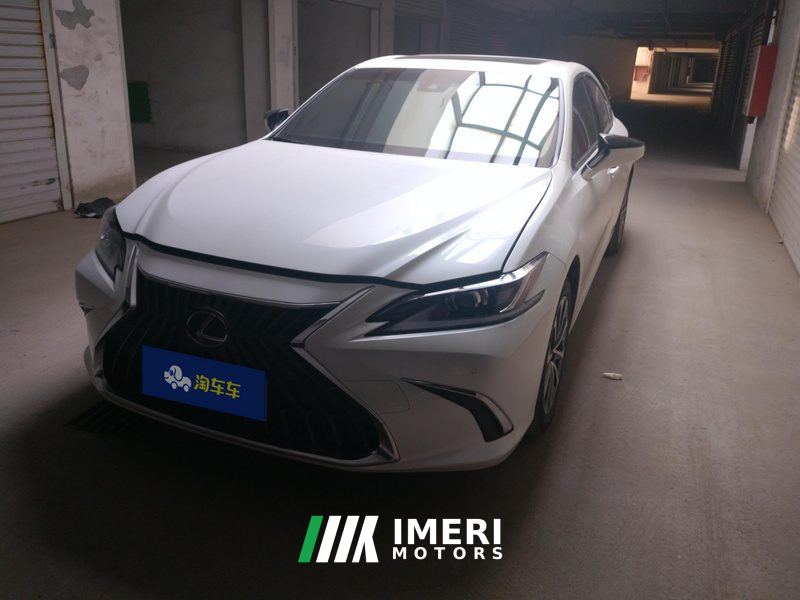 Lexus ES 200 Excellence Edition - car from China