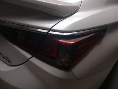Lexus ES 200 Excellence Edition - photo 5