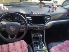 Jeep Grand Commander 2.0T 2WD Luxury Edition - photo 16