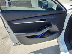 Mazda3 Axela 2.0L Automatic Brilliant Edition - фото 12