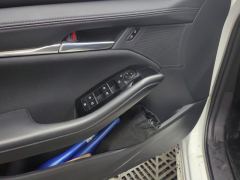 Mazda3 Axela 2.0L Automatic Brilliant Edition - фото 13