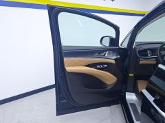 Denza D9 DM-i 1.5T 103km Luxury Version 7 - фото 12