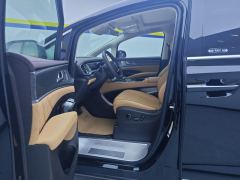 Denza D9 DM-i 1.5T 103km Luxury Version 7 - фото 14