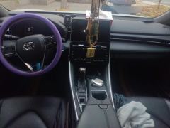 Toyota Avalon Dual-Engine 2.5L E-CVT Prestige Edition - ფოტო 16