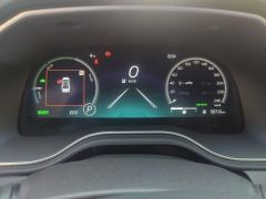 Toyota Avalon Dual-Engine 2.5L E-CVT Prestige Edition - ფოტო 20
