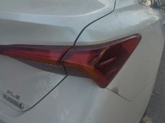 Toyota Avalon Dual-Engine 2.5L E-CVT Prestige Edition - ფოტო 5