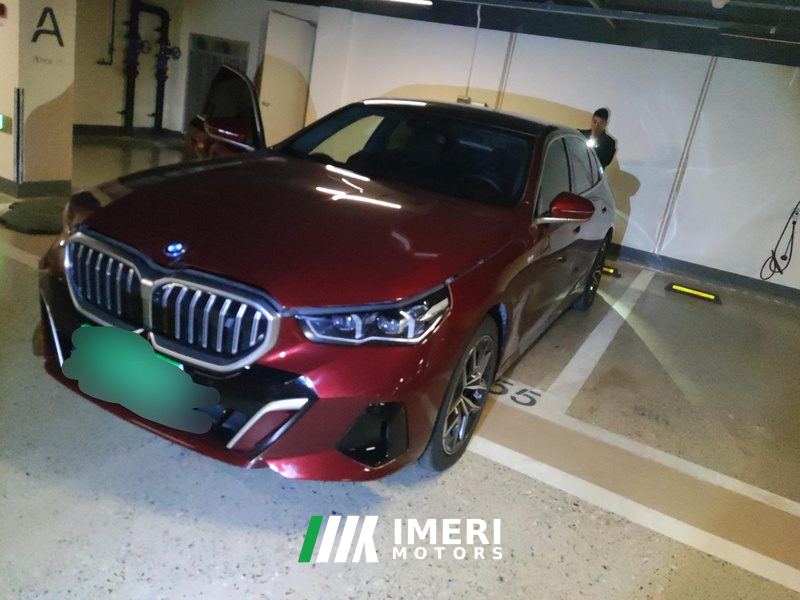 BMW i5 eDrive 35L M Sport Package - ავტომობილი ჩინეთიდან