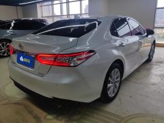 Toyota Camry 2.0G Luxury Edition - ფოტო 2