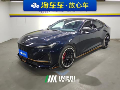 2022 Changan UNI-V 1.5T Dual Clutch Sport Edition - car from China