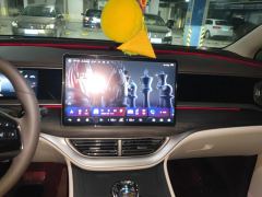 Denza D9 DM-i 1.5T 190km AWD Version 7 - ფოტო 17