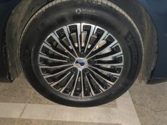Denza D9 DM-i 1.5T 190km AWD Version 7 - ფოტო 6