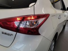 Nissan Tiida Kanda 1.6L CVT Smart Edition - фото 5