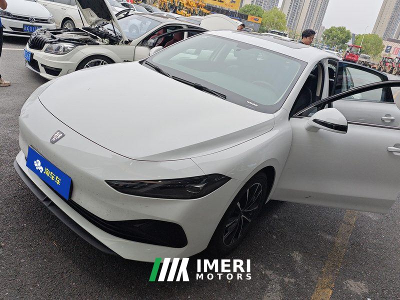 Roewe D7 Plug-in Hybrid 1.5L 125km World Champion Edition