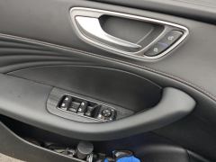 Roewe D7 PHEV 1.5L 125km Edition - ფოტო 13