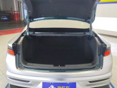 Geely Xingui Xingrui 2.0T Only this turquoise version - ფოტო 7