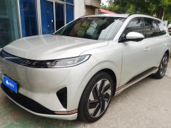 Dongfeng Yipai 008 EREV 210Max 6-seater - photo 1