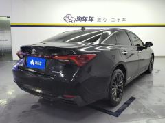 Toyota Avalon Dual-Engine 2.5L E-CVT Luxury Edition - photo 2