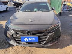 Honda Accord 260TURBO Premium Edition - фото 3
