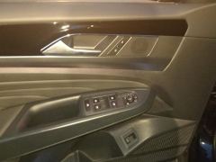 Volkswagen Passat Facelift 330TSI Luxury Edition - ფოტო 13