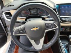 Chevrolet Monza 320 Edition - ფოტო 12