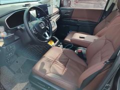 Honda Odyssey 2.0L Sharp Luxury Edition 7-seater - ფოტო 14