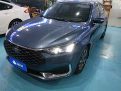 Ford Escort 1.5L Edition - photo 1