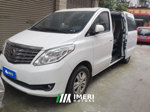 2023 Dongfeng Lingzhi PLUS 2.0L Manual Deluxe 9-seater CNG - car from China