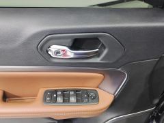 Jeep Grand Commander 2.0T AWD Luxury Edition - фото 13