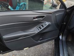 Toyota Avalon Dual-Engine 2.5L Luxury Edition - ფოტო 12