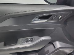 Hongqi H5 Classic Edition Facelift 1.8T Auto Smart Flagship Edition - фото 13