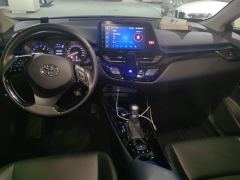 Toyota C-HR 2.0L Luxury - ფოტო 10