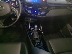 Toyota C-HR 2.0L Luxury - ფოტო 13
