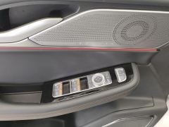Lincoln Z 2.0T Premier - ფოტო 13