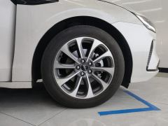 Lincoln Z 2.0T Premier - ფოტო 6