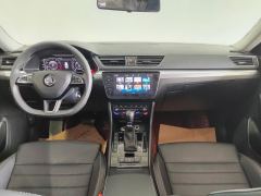 Skoda Superb TSI280 Deluxe Edition - ფოტო 16