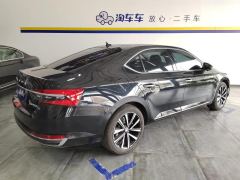Skoda Superb TSI280 Deluxe Edition - ფოტო 2
